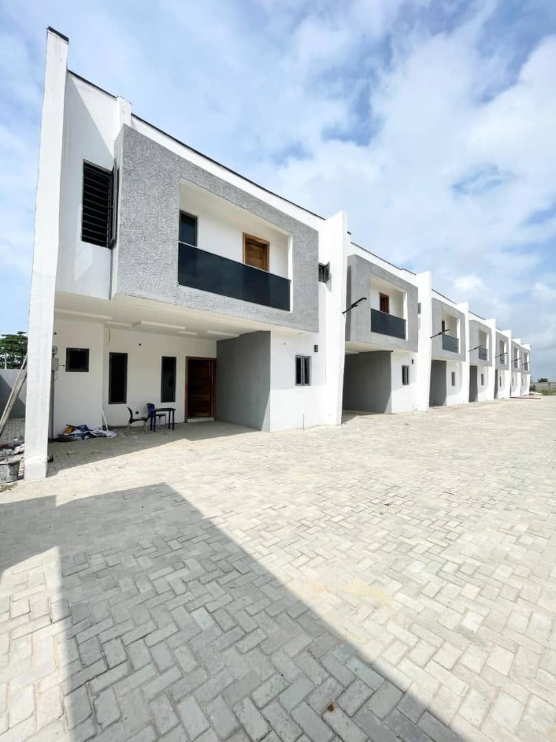 3BEDROOM TERRACE DUPLEX FOR SALE.jpeg