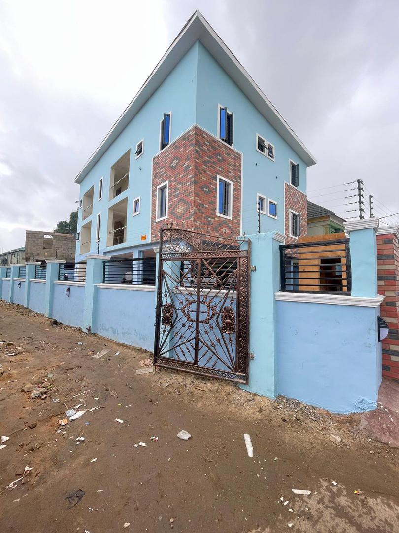 A newly built and fully ensuite.jpeg